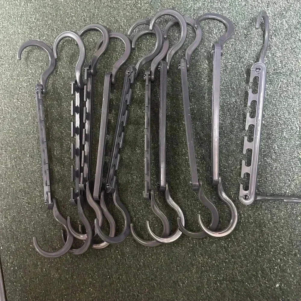 Space saving‎ hangers